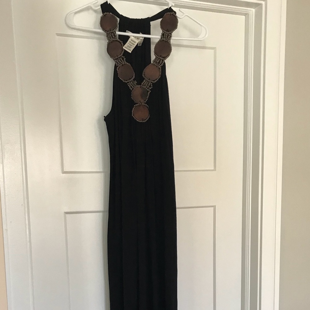 Perfect summer maxi dress—donating soon!